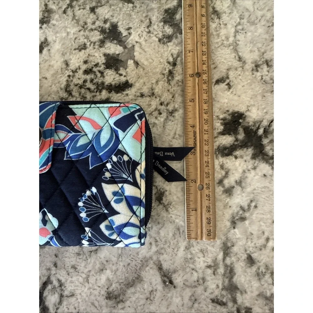 Vera Bradley Turn-Lock Wallet Zip Around Blue